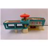 Image 4 : Vintage Fisher Price Airport