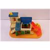 Image 4 : Vintage Fisher Price Sesame Street Clubhouse