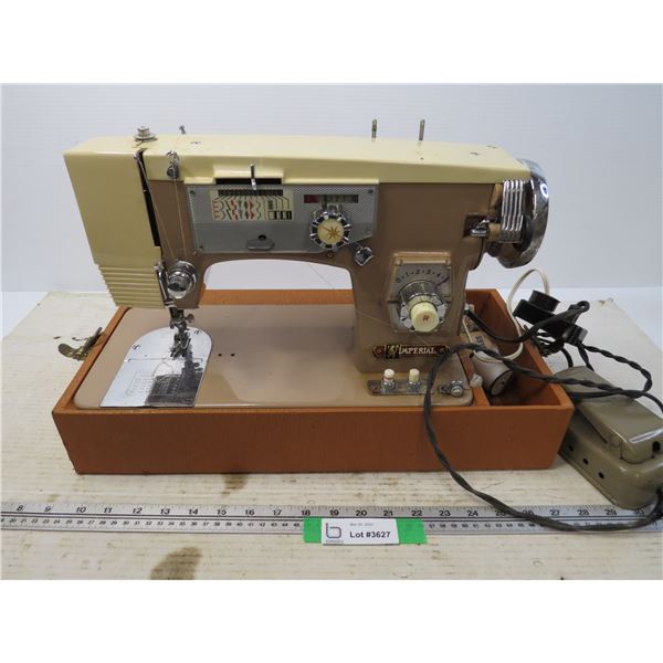 Imperial Sewing Machine (powers on - motor works - missing belt)