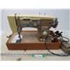 Image 1 : Imperial Sewing Machine (powers on - motor works - missing belt)