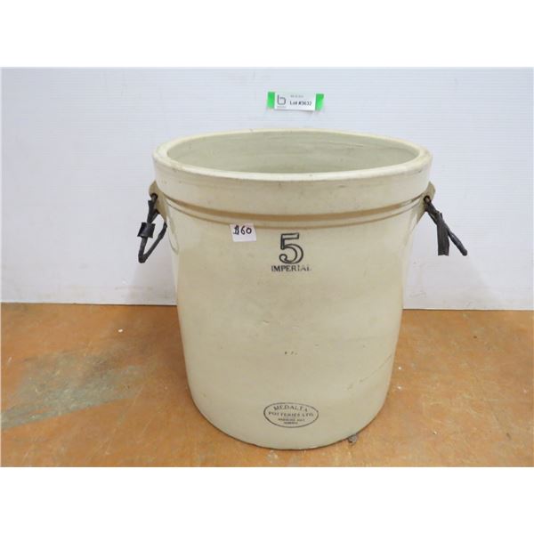 *5 Gallon Medalta Potteries Crock (dirty - no visible cracks - handles are taped)