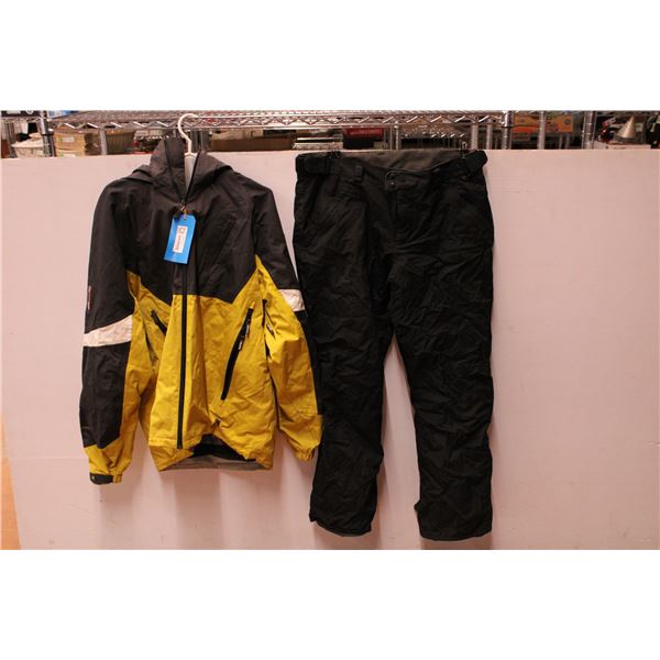 *Women's Winter Coat and Ski Pants XL(Pants Have Open Seam in the Crotch)