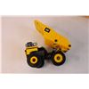 Image 2 : CAT Machine Maker Apprentice Dump Truck Toy in Case