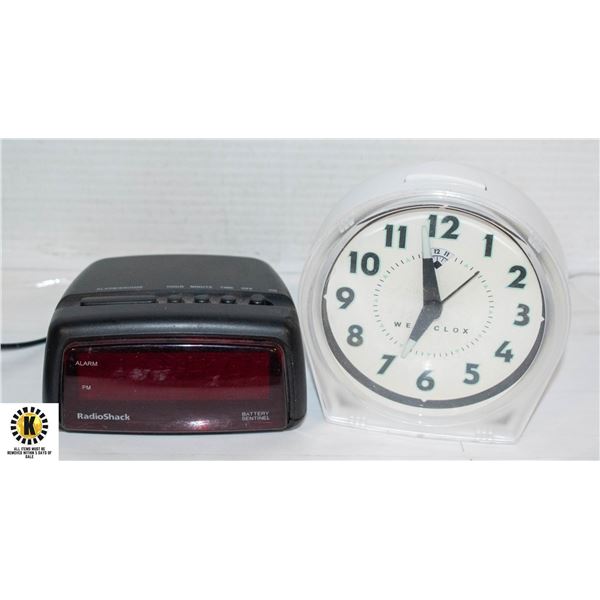 VINTAGE WHITE WESCLOX ALARM CLOCK