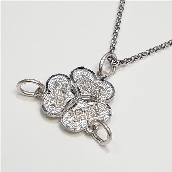 S241-212 SILVER 3 PENDANTS NECKLACE