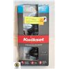 Image 1 : KWIKSET BED & BATH HANDLE SET IN BOXÿ
