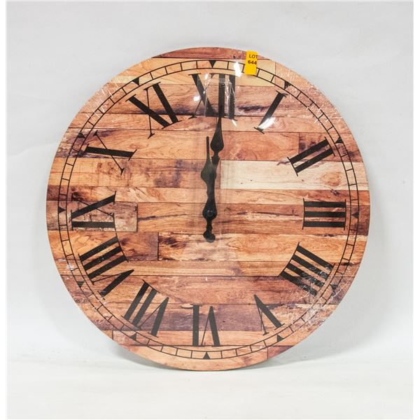 NEW WOODEN ROMAN NUMBERAL WALL CLOCK