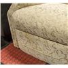 Image 2 : ESTATE BEIGE RECLINER - HAS SOME SPOTS/DAMAGE