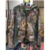 Image 1 : SIZE LARGE UNDER ARMOR FLEECE LINED CAMO JACKET