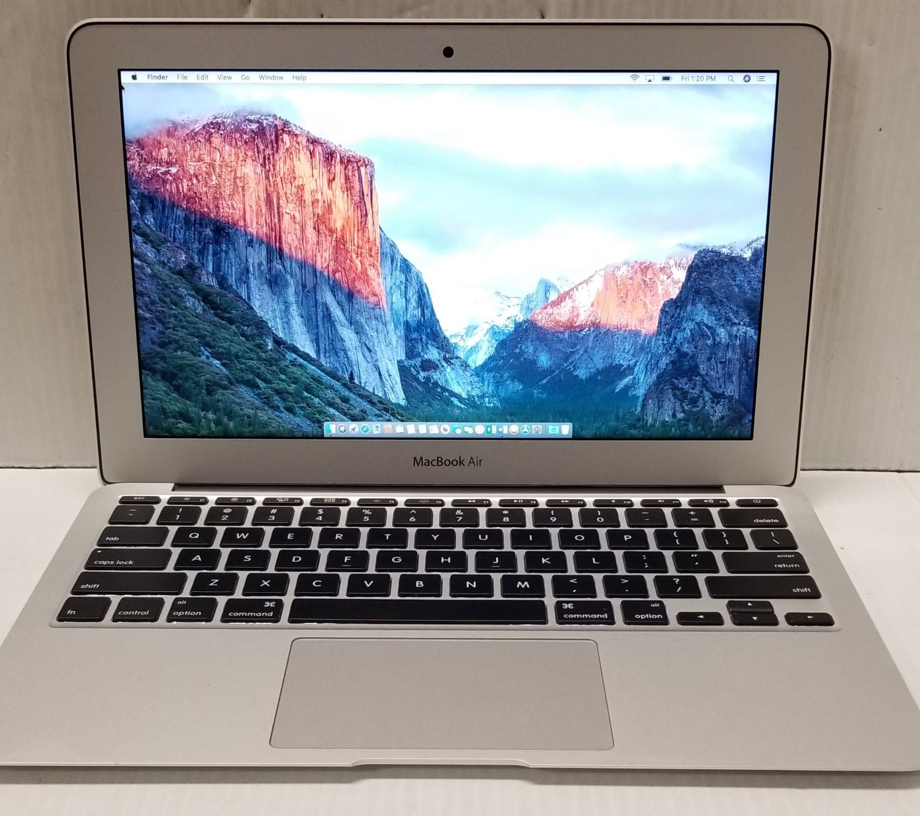 11" APPLE MACBOOK AIR INTEL i5 MS OFFICE 2019