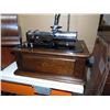 Image 3 : Phonograph