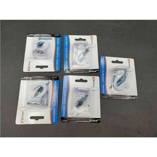 Lot of Hooks (5ct)