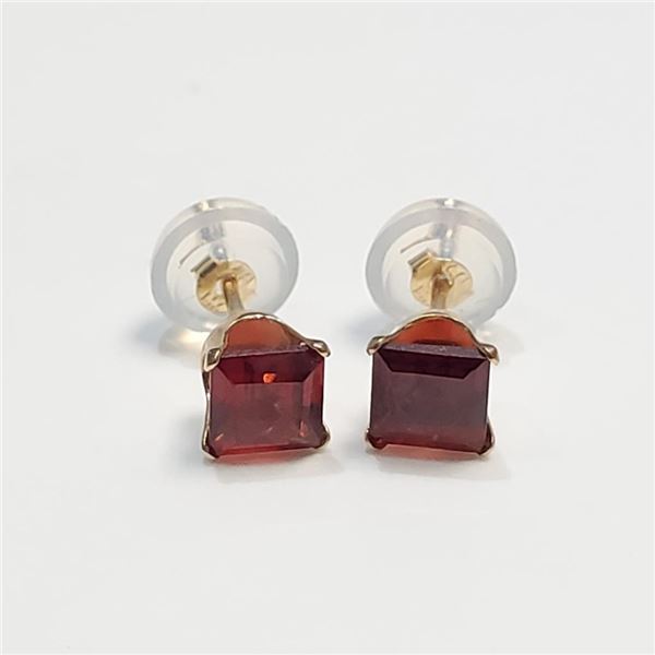 10K Yellow Gold Garnet Earrings (~Size 0) (~length 0 inches), Suggested Retail Value $160
