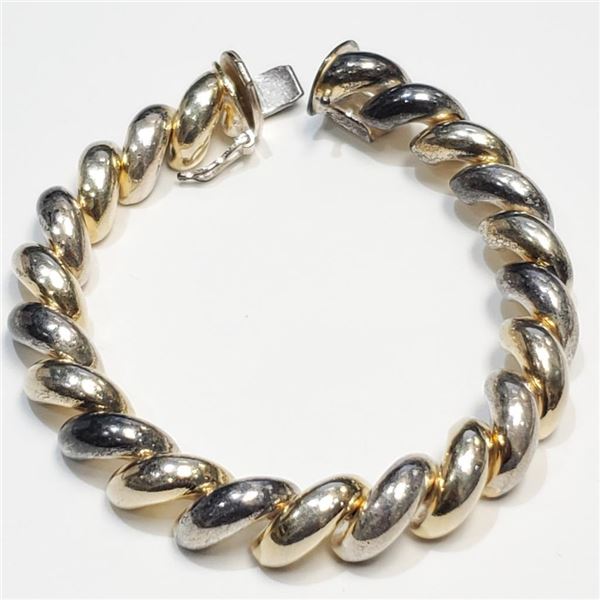 Silver Bracelet (~Size 0) (~length 0 inches) (~weight 21.573g), Suggested Retail Value $400