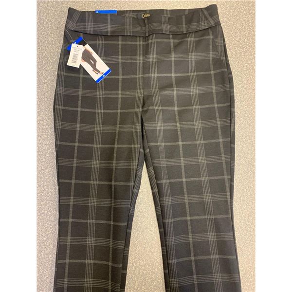 Ladies Checkered Pants Size 10