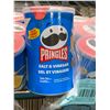 Image 2 : CASE LOT Pringles salt and vinegar 12 x 8g