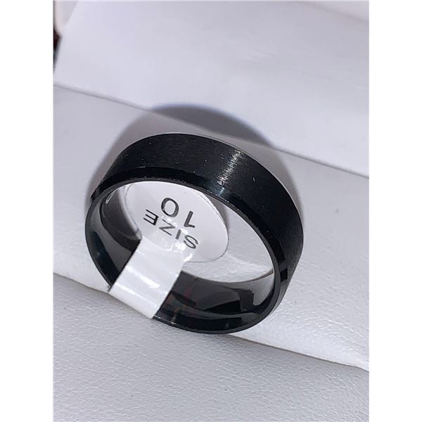 Gents Black Bevelled Titanium Band , Size 10