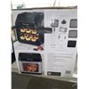 Image 2 : Sur la table air fryer oven