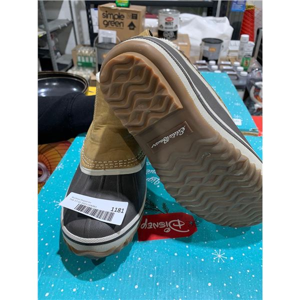 Womens size 7 eddie bauer boots