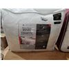 Image 1 : Prime feather duvet queen size