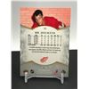 Image 2 : LIMITED EDITION 0420/1999 GORDIE HOWE SP AUTHENTIC NOTABLES