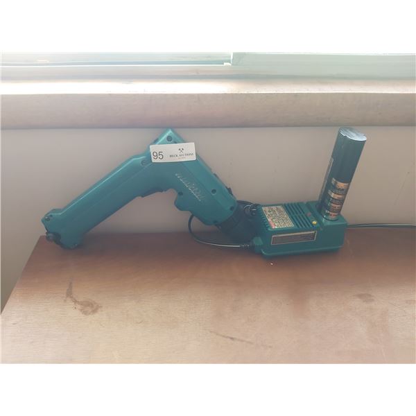 Makita Drill With Battery & Charger
