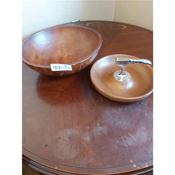 Wooden Salad Bowl & Wood Nut Cracker Bowl