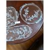 Image 3 : Three Stunning Cherry Blossom Serving Trays