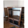 Image 3 : TV Entertainment Centre