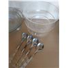 Image 3 : Four Matching Salad Bowls With Two Plastic Bowls & Salad Serving Spoons