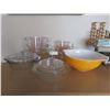Image 1 : Five Pyrex Measuring Cups With Two Casserole Dishes And One Pyrex Mixing Bowl
