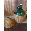 Image 2 : Old Wicker Wine Glass Carboy