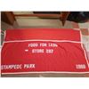 Image 1 : Fabric Stampede Park Horse Blanket