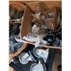 Image 2 : large Assortment Of Wheels And Castors