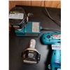 Image 3 : Makita 10mm Drill With Batteries And Charger