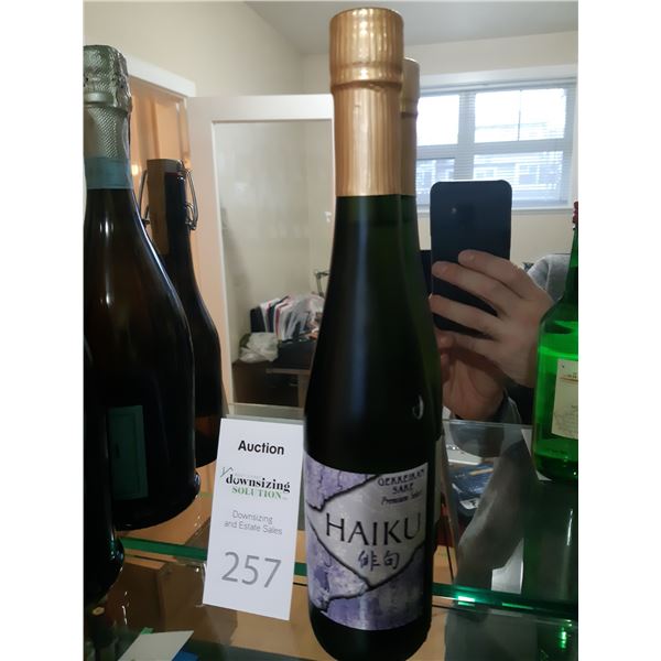 Haiku Gekkeikan sake 375 mL. Cat A