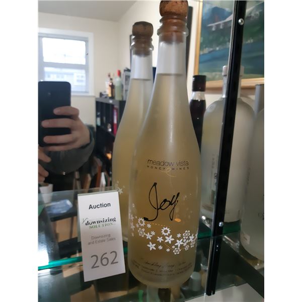 Meadow Vista honey wine. Cat A