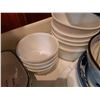 Image 4 : Corelle & More Cat B