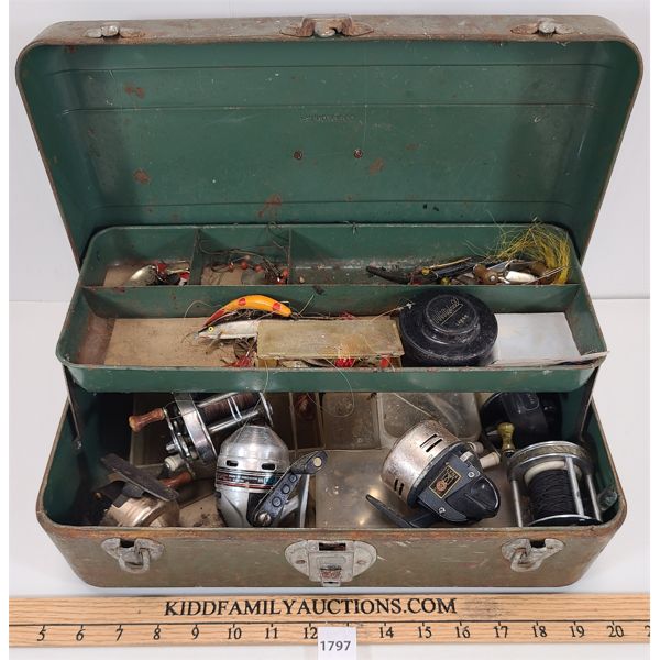 METAL TACKLE BOX W/ CONTENTS