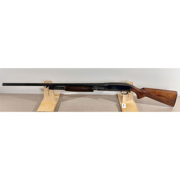 WINCHESTER MODEL 12 IN 12 GA