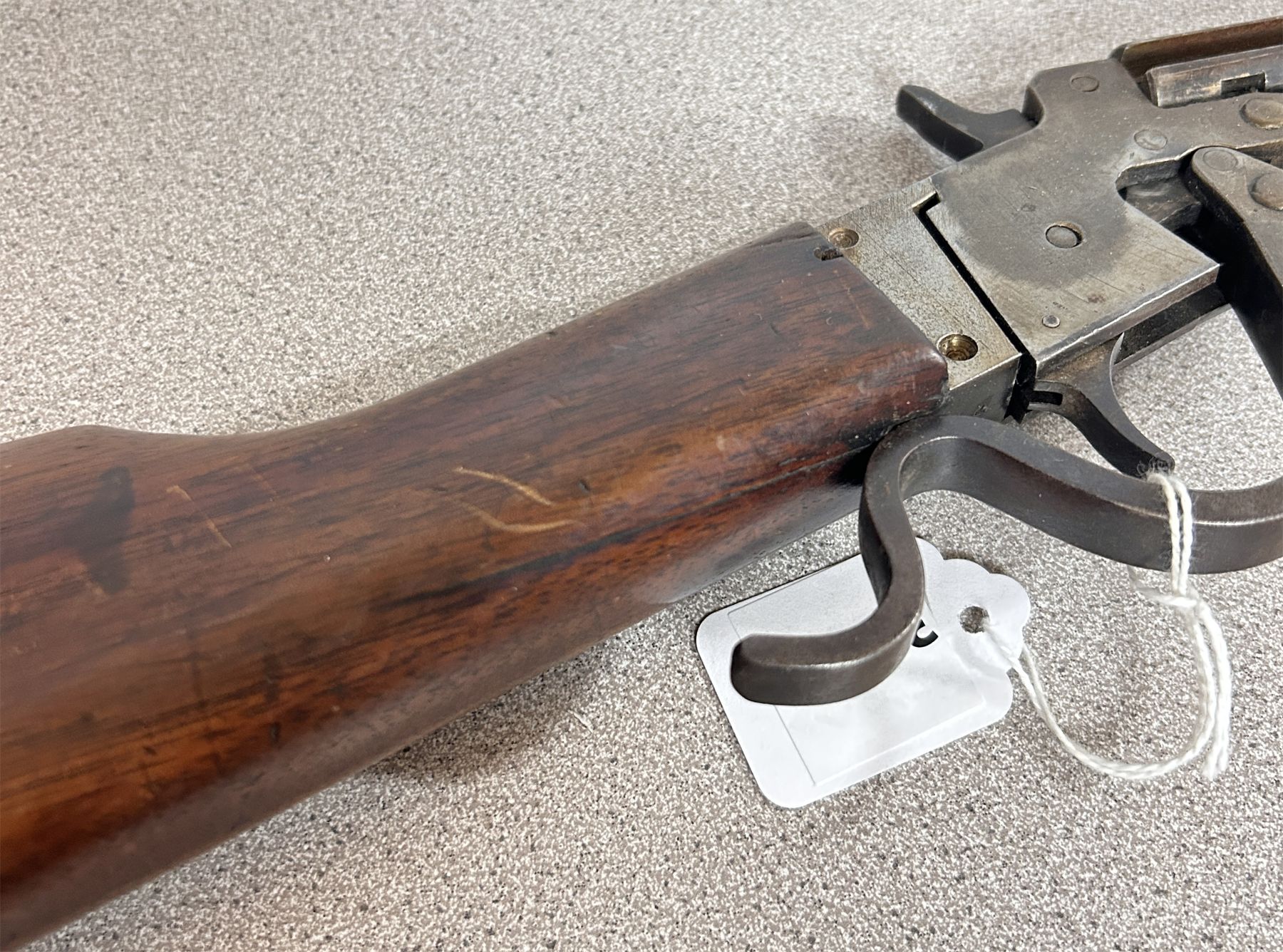 PAGE-LEWIS MODEL A TARGET IN .22 LR - WALL HANGER.