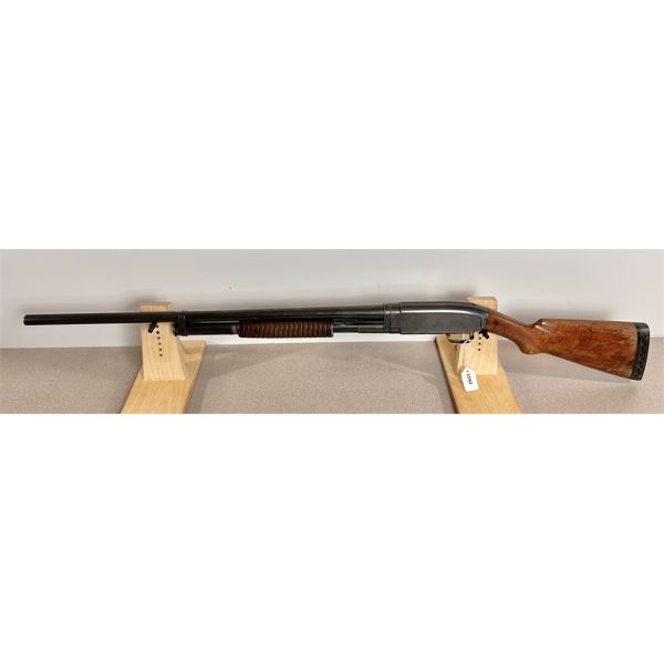 WINCHESTER MODEL 12 IN 12 GA