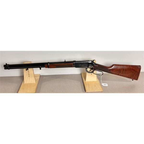 WINCHESTER MODEL 94AE IN .356 WIN