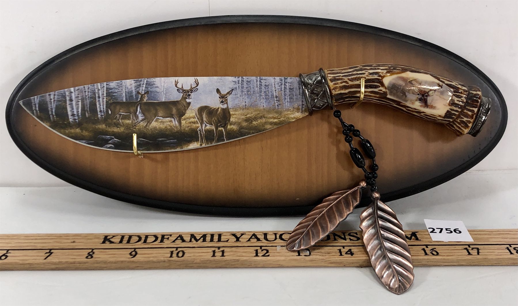 BUCK MOTIFF DISPLAY KNIFE