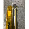 Image 2 : DEWALT 1/2" DRIVE TORQUE WRENCH