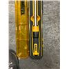 Image 3 : DEWALT 1/2" DRIVE TORQUE WRENCH