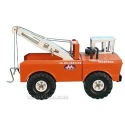 Metal Mighty Tonka Tow Truck c1962,