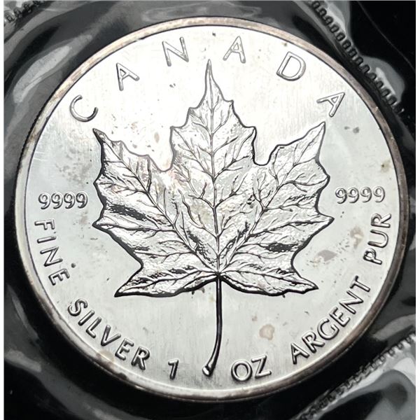 1989 Canada $5 Maple Leaf .9999 Silver 1 ozt