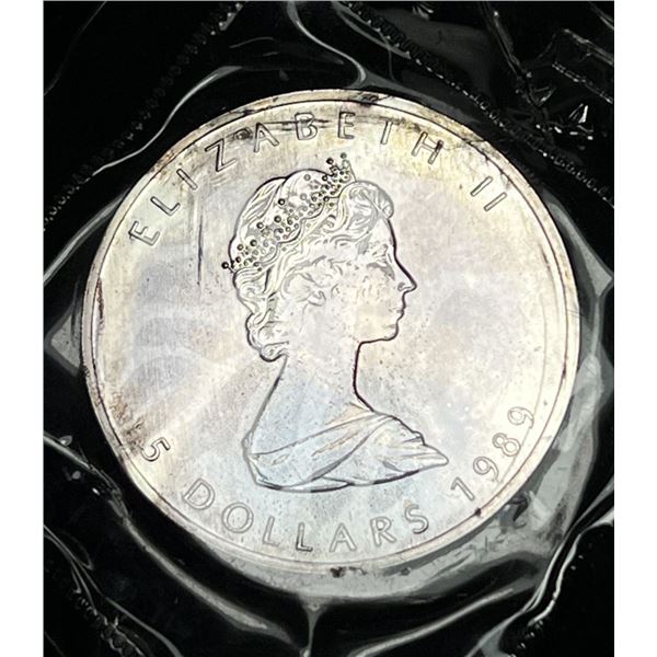1989 Canada $5 Maple Leaf .9999 Silver 1 ozt