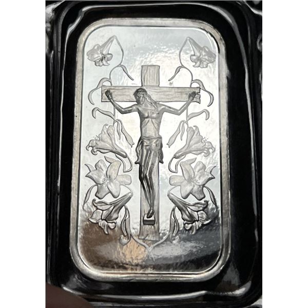 Jesus On Cross Floral Bar 1 ozt .999 Silver Bar